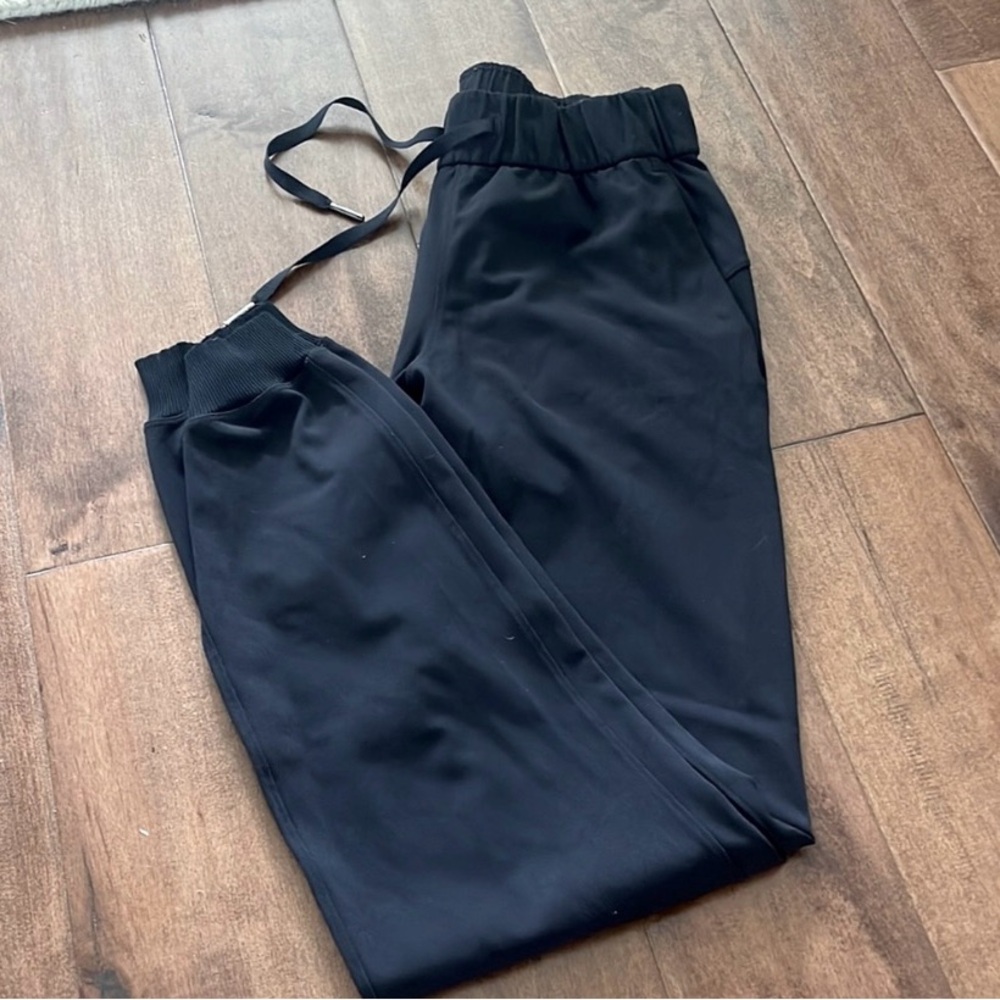 Lululemon Rulu Classic Fit High-Rise Joggers